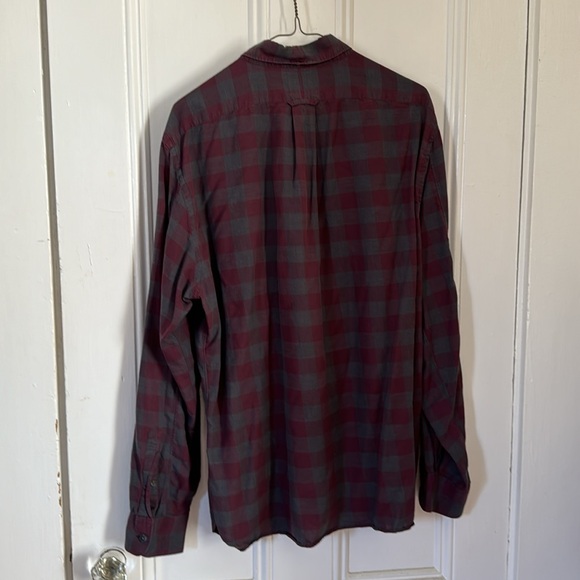 Men’s button down - Picture 5 of 5